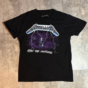 2019 Metallica Ride the Lightning T-Shirt Women Medium